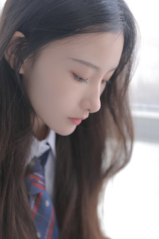 啄木鸟女超人